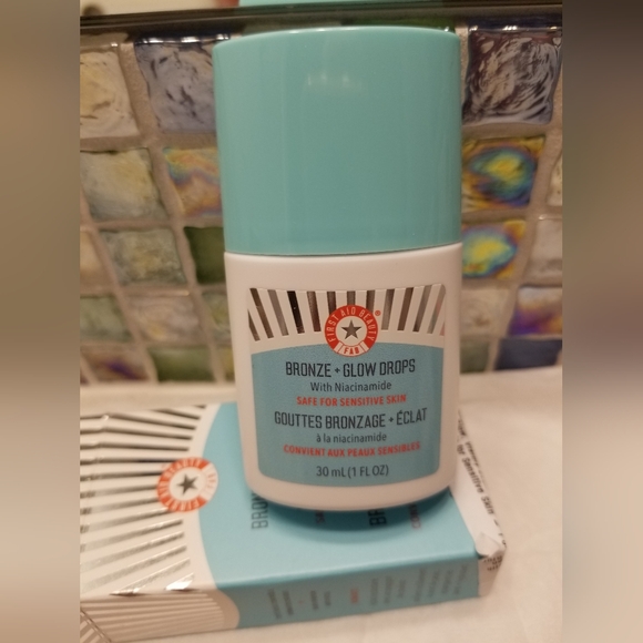 Ready,Set,Glow - Picture 3 of 4